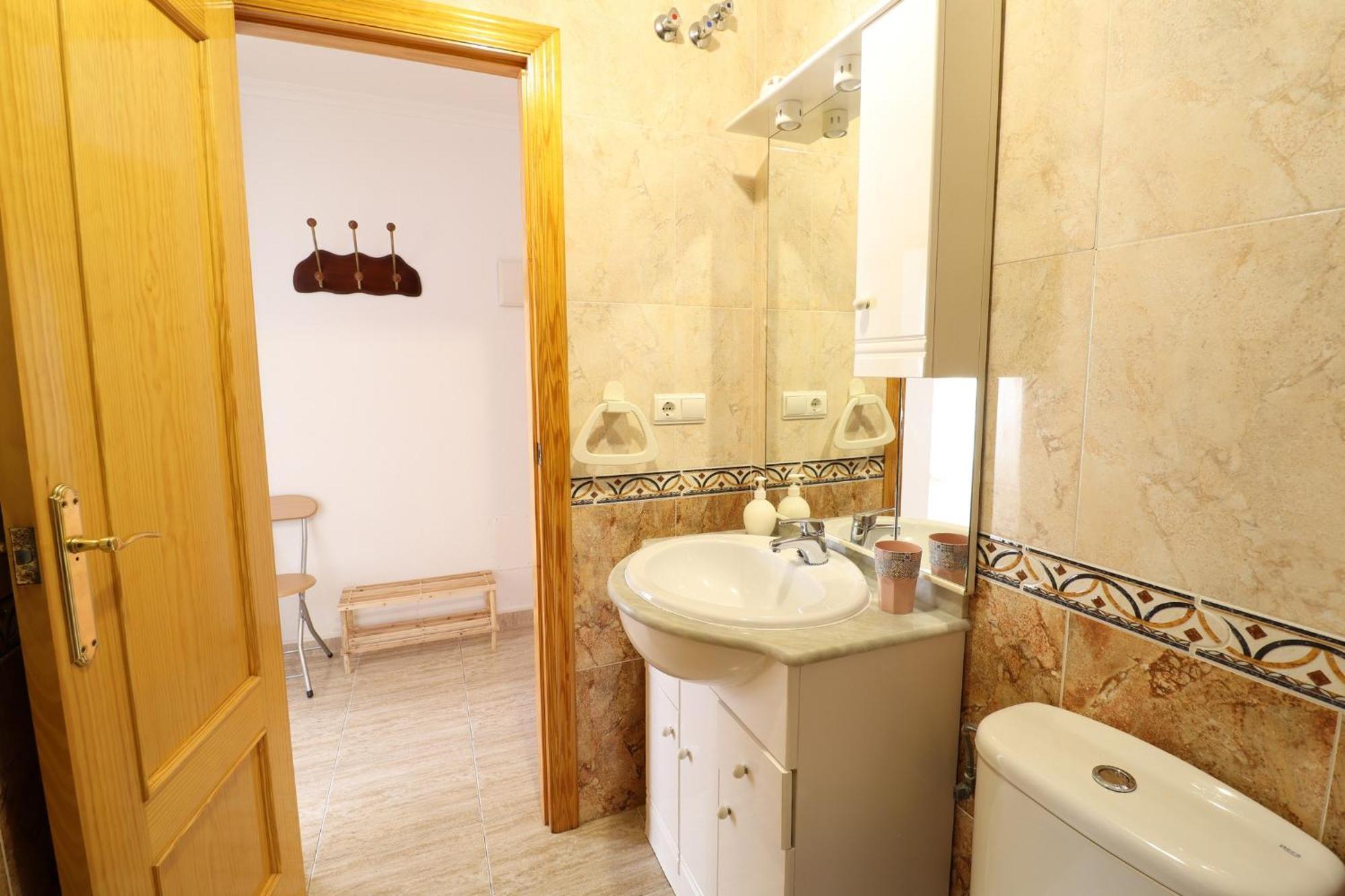 Apartament Ricardo La Mata Torrevieja Exterior photo